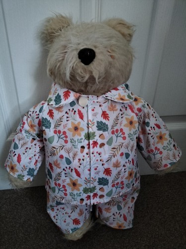 Unique pyjama fit - to, an
