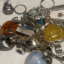 158 Grams total weight  925