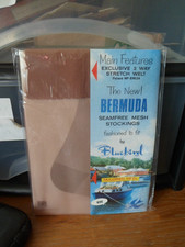 BERMUDA SEAM FREE NYLONS 9.5