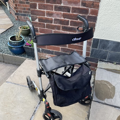 Drive medical rollator with - drive,