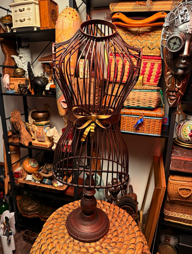 Rare vintage mannequin - vintage,