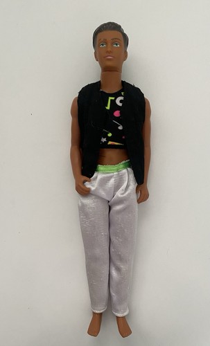 Hasbro sindy dance craze - dance, paul