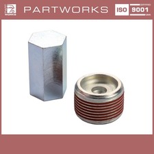 Oil drain plug transmission