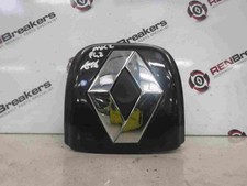 Renault Clio MK2 2001-2006 Boot Lock Mechanism Surround Button Black 676