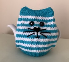 New Hand Knit Marine