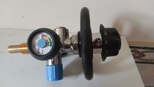 Portable oxygen cylinder - , flow