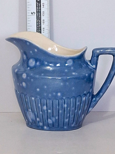 Blue white spotted ceramic - &,