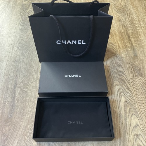 Authentic chanel box 27x15x6 - authentic,