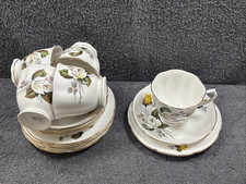 5 x Trios - Teaset Bone China Yellow / White Rose Design - Cup, Saucer and Plate