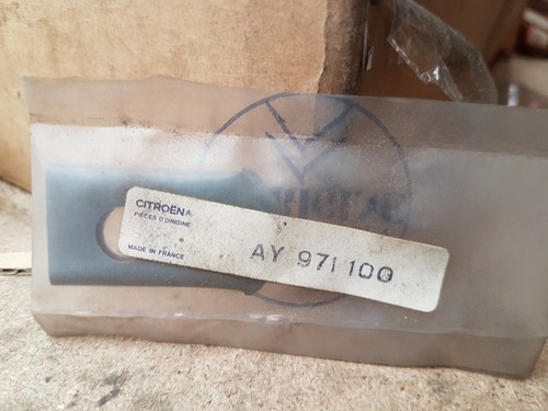 Citroen 2cv dyane tail - citroen,