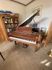 YAMAHA G1 GRAND PIANO MAHOGANY
