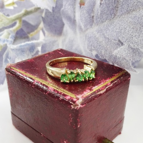 9ct gold green - 9ct, tsavorite