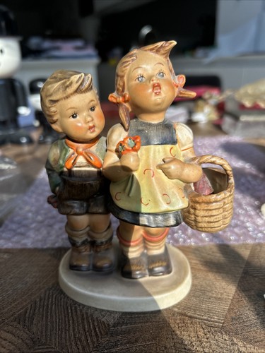 Goebel hummel market - goebel,