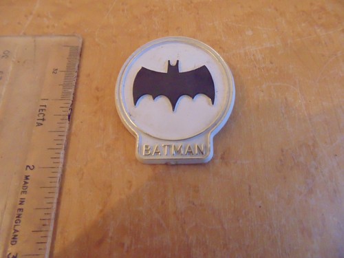 Original vintage batman pin - batman,