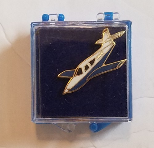 Single engine aircraft pin - aircraft,