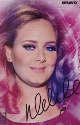 Adele autograph card 10x7cm
