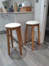 Set of 2 round bar stools
