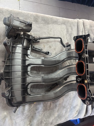 Peugeot 108 inlet manifold - 108.,