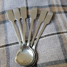 VINERS OF SHEFFIELD ENGLAND 18/8 Stainless Steel Fruit Dessert Spoons x 6. 14cm 