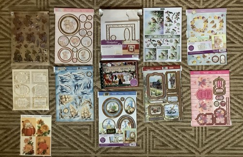 Lot die cut toppers - ,