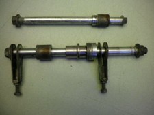 #0172 Kawasaki KZ400 KZ 400 Front & Rear Axles