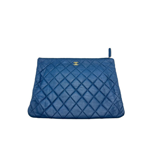 Chanel navy blue quilted - chanel,