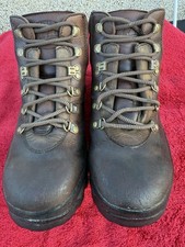 Brasher Hillmaster Classic Air 8. Men's Waterproof Walking Boots, Size 7.5
