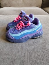 RARE! Size 7C - Nike AIR MAX