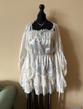 Stunning Vintage Off White