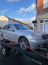 Breaking mercedes w203 class - w203, c