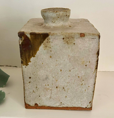 Studio art pottery stoneware - pottery,