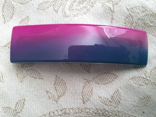 Caravan celluloid hair clip - caravan,