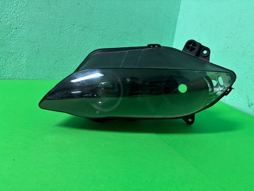 Yamaha yzf - -, yzf-r1