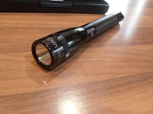 Maglite 2aa led 127 lumens - 2aa,
