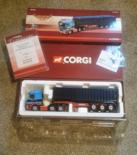 Corgi modern truck - corgi,