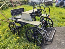 HORSE DRAWN BUGGY CARRIAGE LANDAU 4 WHEEL PONY TRAP WITH 2 X HARNESSES HARNESS