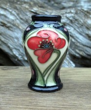 Moorcroft  Exquisite LORD OF LEITH Miniature vase Shape 65/2 Rachel Bishop