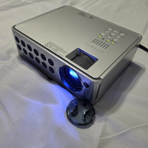 Toshiba tdp dlp multimedia - tdp-d2,