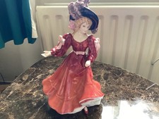 ROYAL DOULTON FIGURE OF THE YEAR 1993 "PATRICIA"