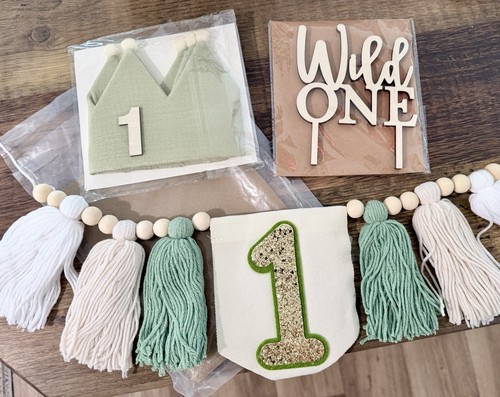 First birthday photo props