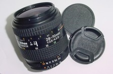 Nikon 28-70mm F/3.5-4.5 D AF NIKKOR Auto Focus Zoom Lens - Excellent