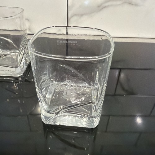 The glenlivet whisky glasses - glenlivet,