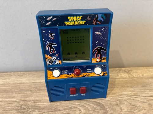 Space invaders mini arcade - space,