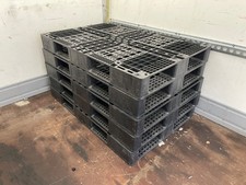 5x Black Plastic Standard