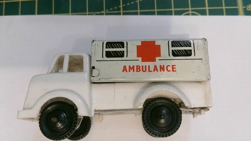 Wells brimtoy ambulance - -,