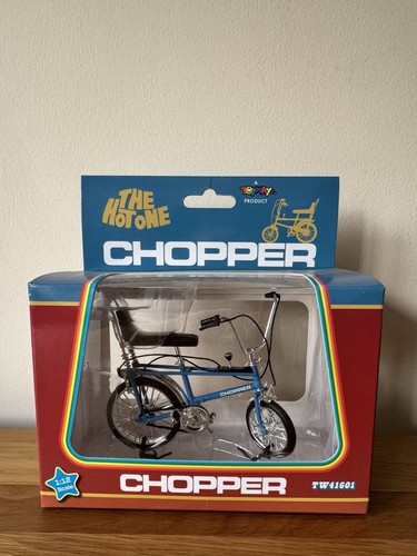 Toyway diecast model raleigh - toyway,