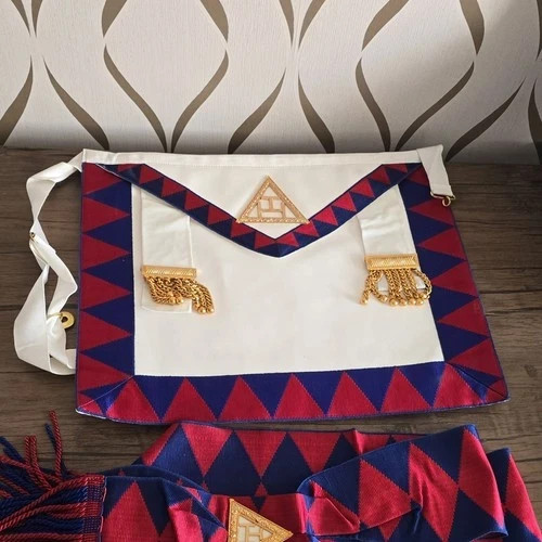 Royal arch masonic - apron, &