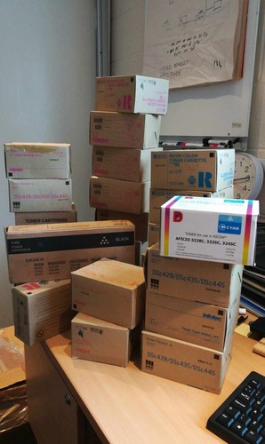Job lot ricoh toners x25 - job,