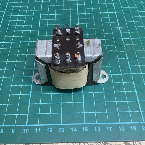 Single ended transformer - ended,