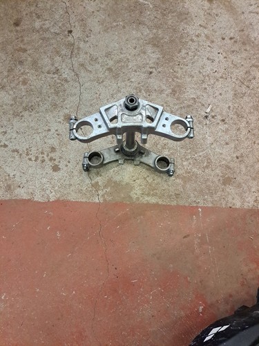 Genuine kawasaki gpx600 - genuine,